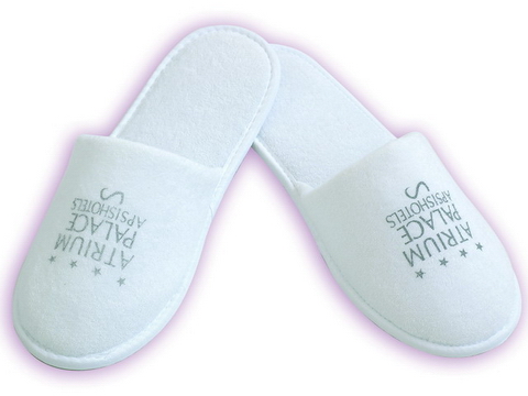 Closed-Toe Cotton Slipper